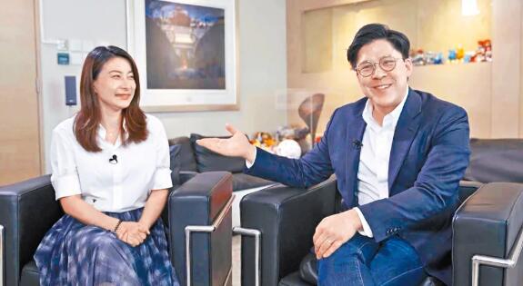 李玟領軍做健身操 炎明熹糖妹安琦合唱 鬥飆高音