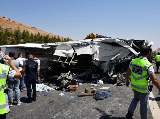 土耳其一天內兩宗車禍逾30人死亡 發生過程類似