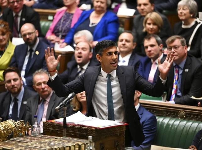 英揆辛偉誠首到國會接受質詢 為重新任命柏斐文辯護